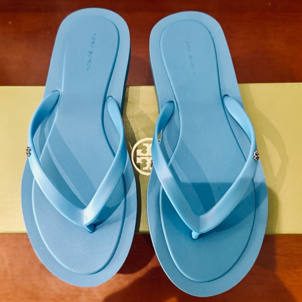 NWT - Tory Burch Blue Sandals - Picture 3 of 5